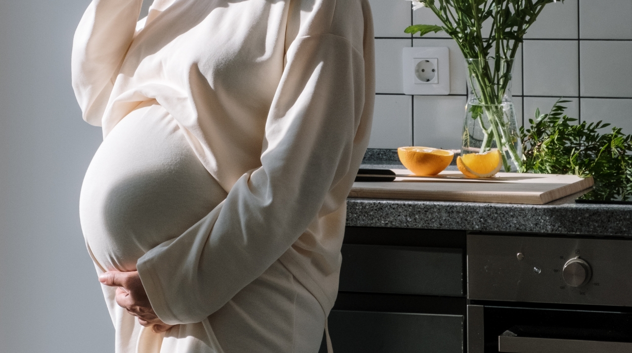 how to detox your body while pregnant