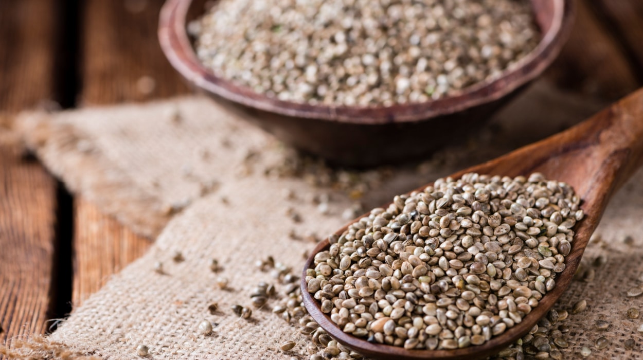 hemp seeds vs chia seeds