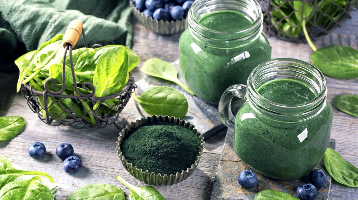 super greens powders smoothies