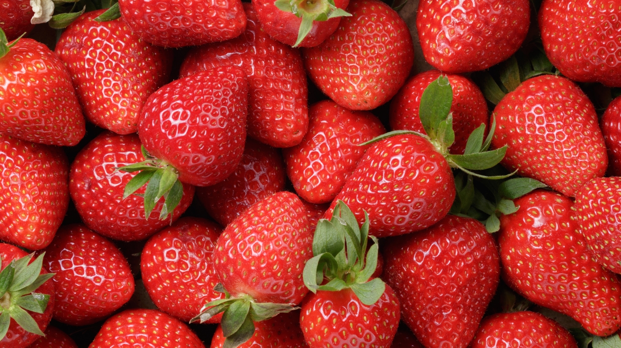 7 Potential Health Benefits of Strawberries