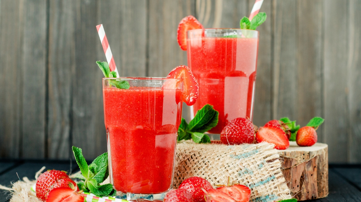 benefits of strawberry juice